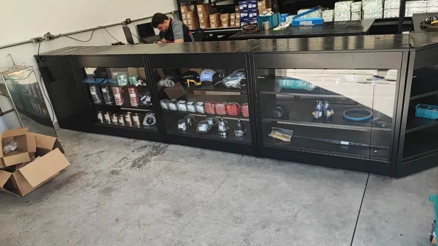 Balcão caixa fechado e vitrine com vidro - Foto 3
