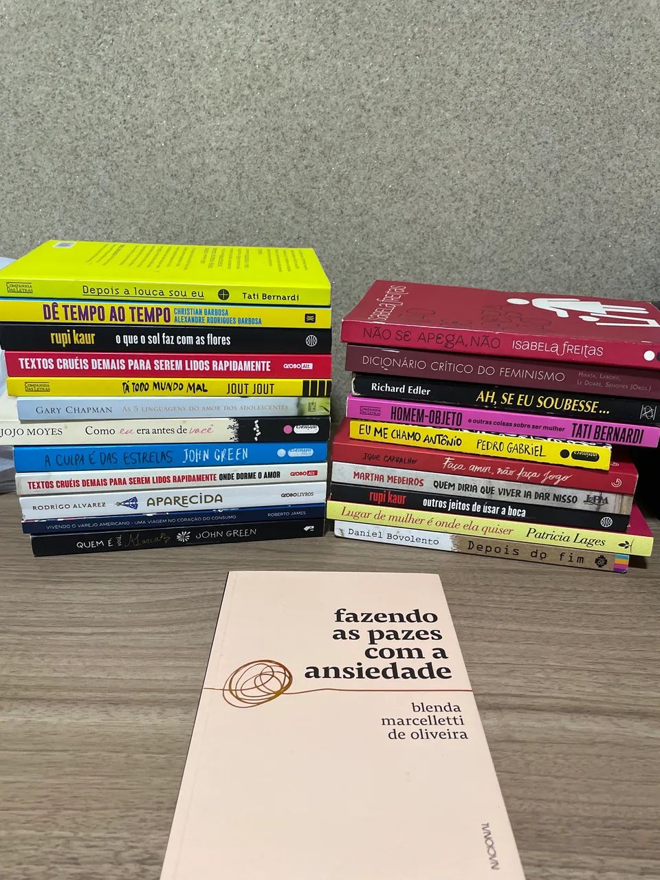 Livro - Fazendo As Pazes Com A Ansiedade - e todos livros do fundo