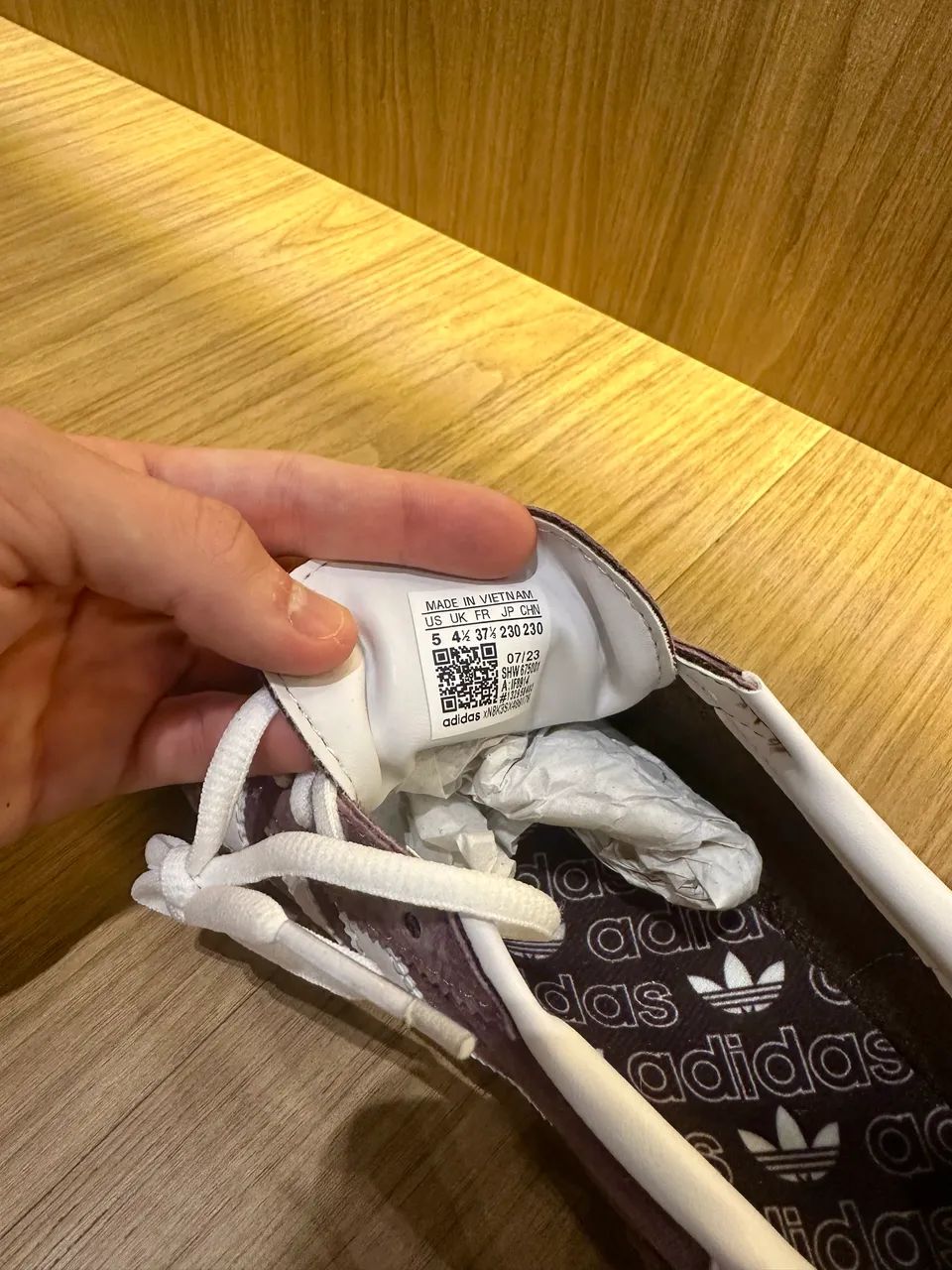 Tenis Adidas Spezial 35BR - Foto 2
