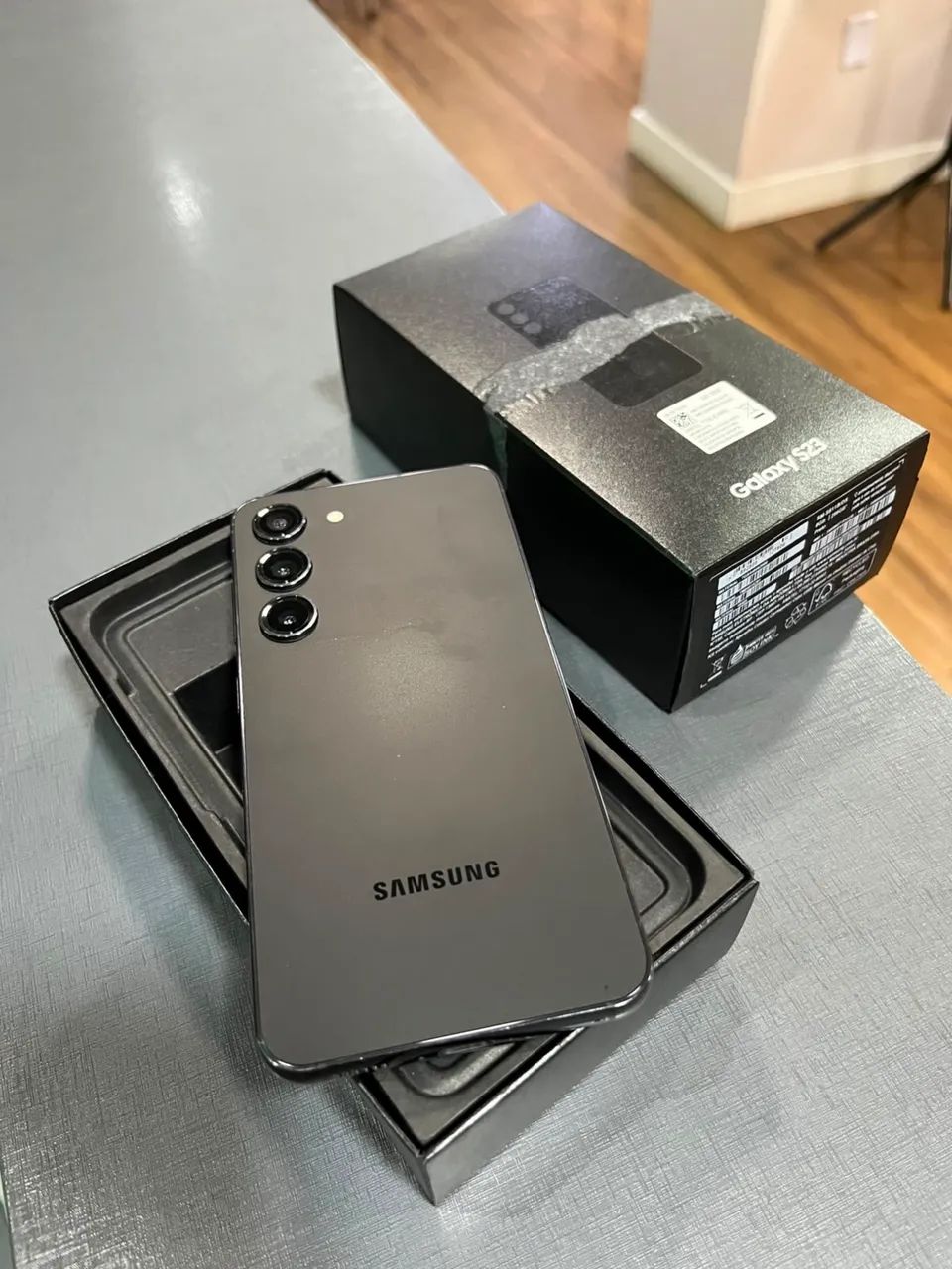 Samsung GALAXY s23 256gb com caixa e garantia / entrego  - Foto 2