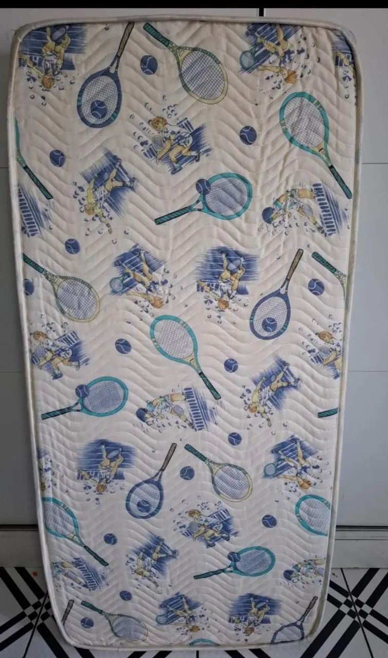 Mini cama casa moranguinho com colchão nova nunca usada - Foto 2