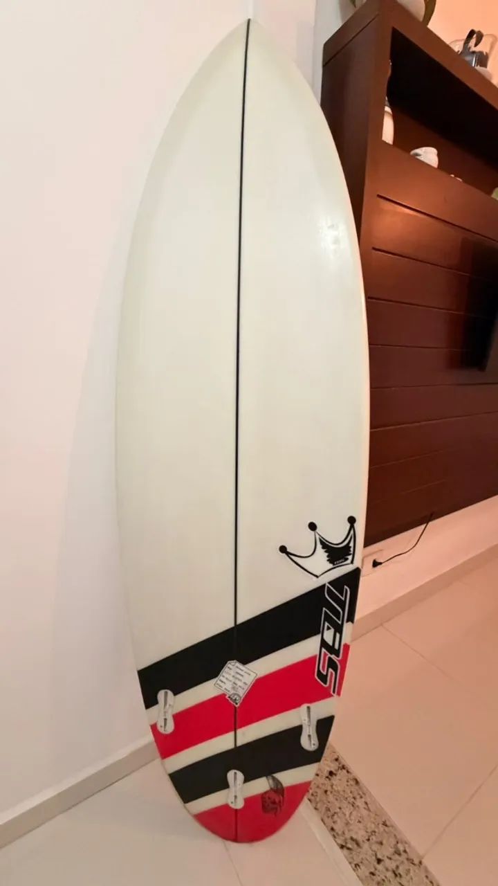 TSSC SURFBOARDS 5’11” 中古ボード Prancha de surf 5'11 - TBS Surfboards - Esportes Aquáticos