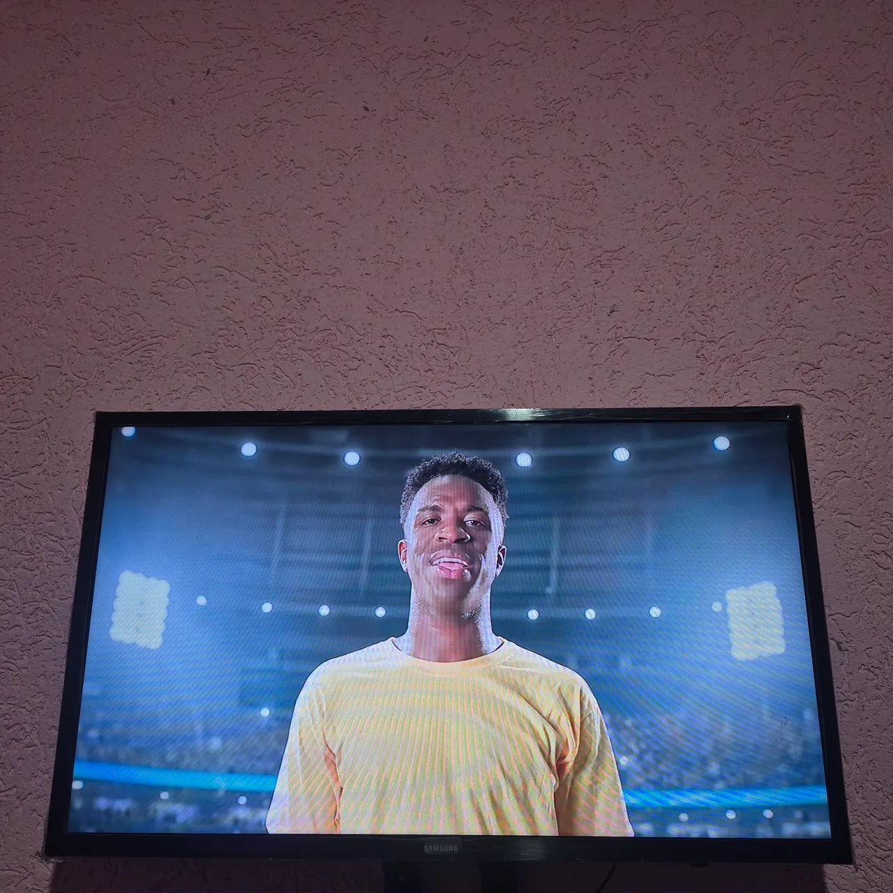Tv Samsung  32 Smart Tizen  - Foto 3