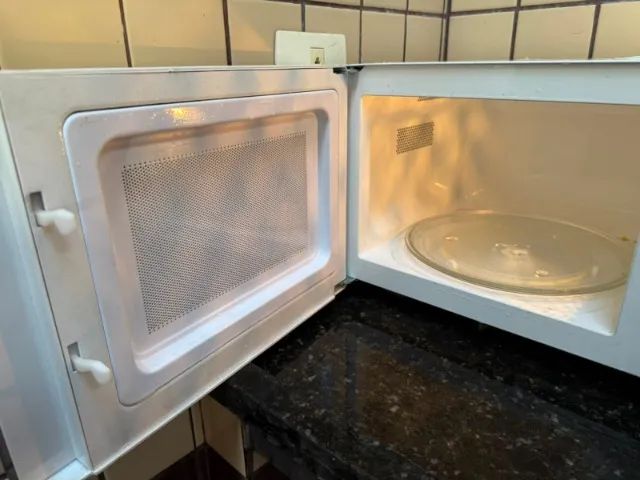 microondas electrolux 23l branco efficient me23b - Foto 3