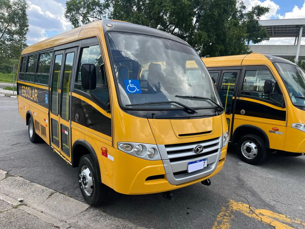 Micro ônibus VOLARE V8L 2013 Com Ar Condicionado  - Foto 3