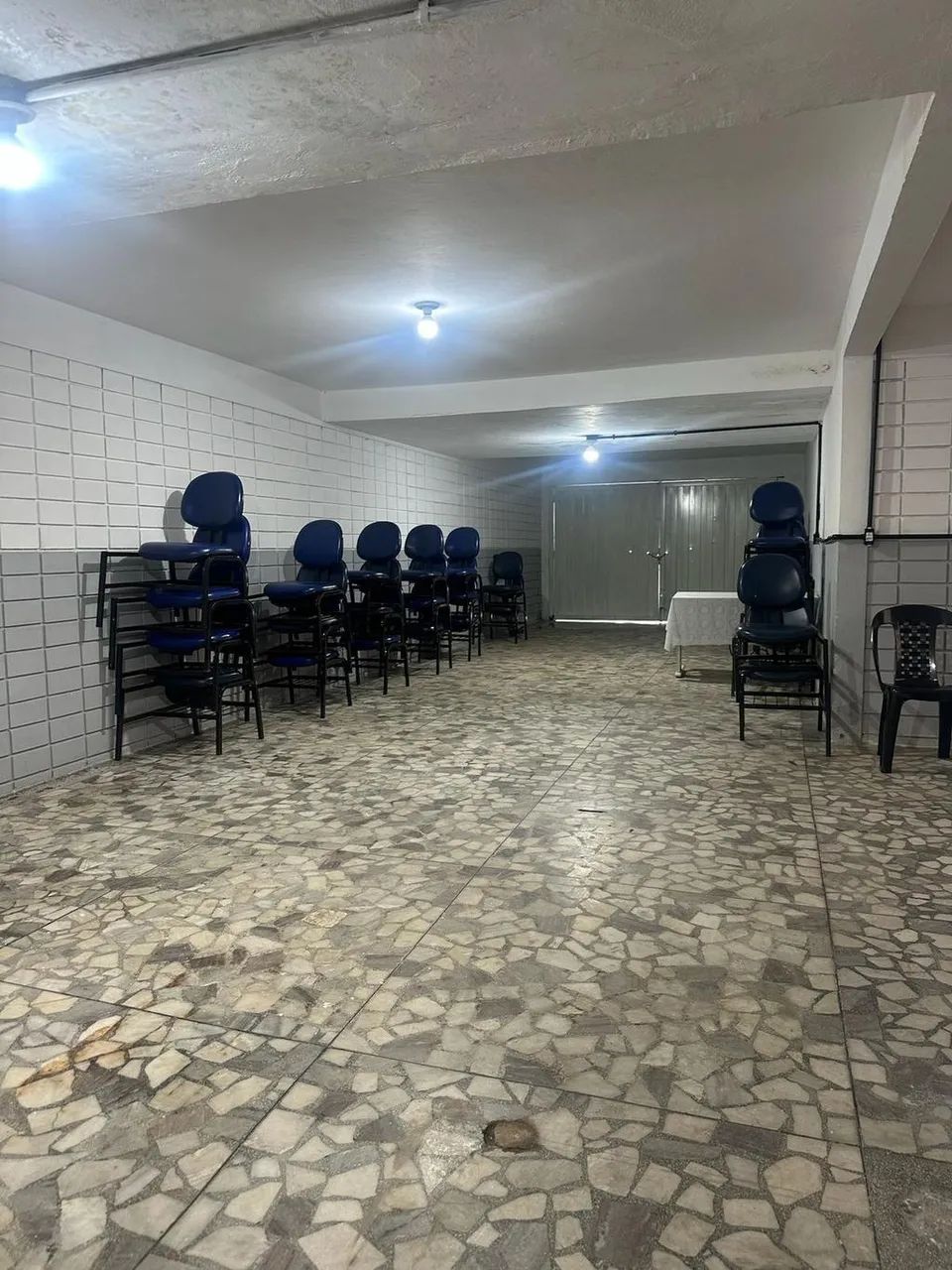 Casa para alugar em Campinas, Taquaral, com 4 quartos, com 240 m² - Foto 2