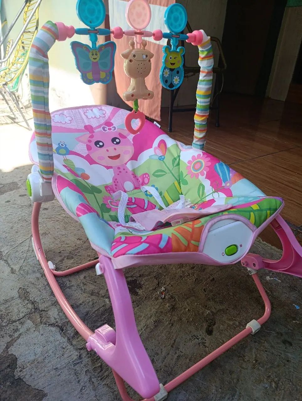 Cadeira de balanço infantil  - Foto 2