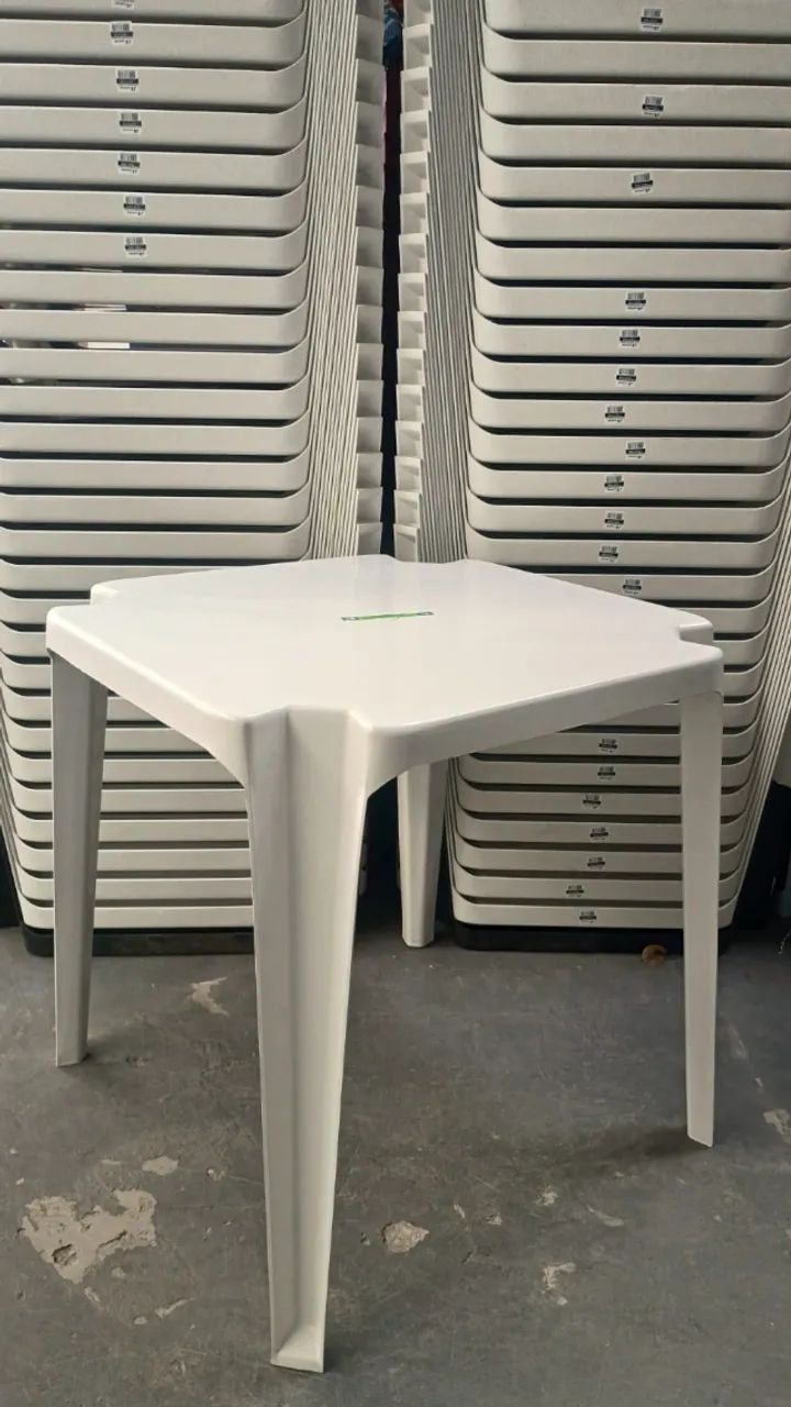 Mesa Plástica Monobloco