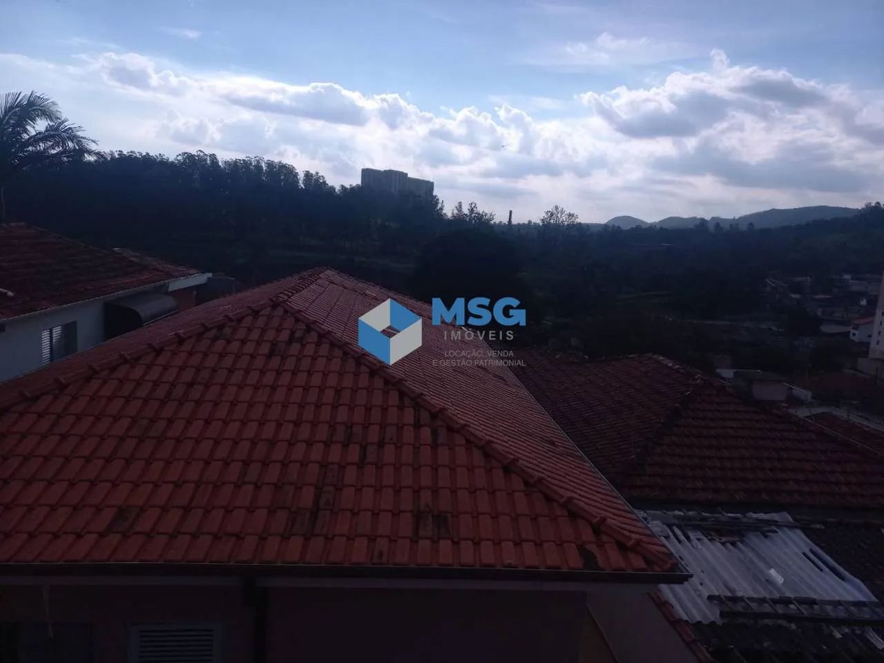 Casa 247m² 3 quartos (2 suítes) Centro de Perus - Foto 2