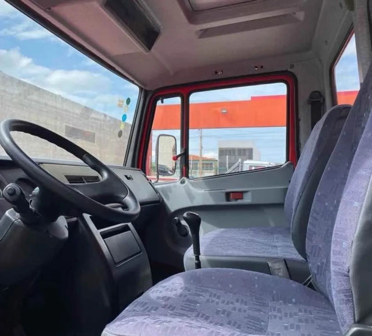 Caminhão 710 Plus  - Foto 5