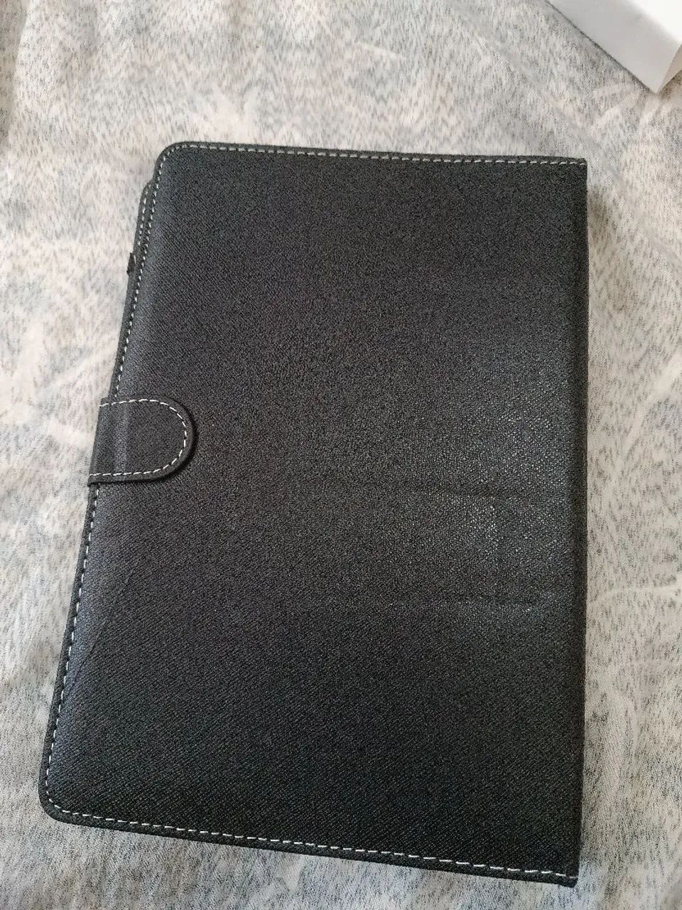 Capa Universal com Teclado Para Tablet 10pol - Foto 2