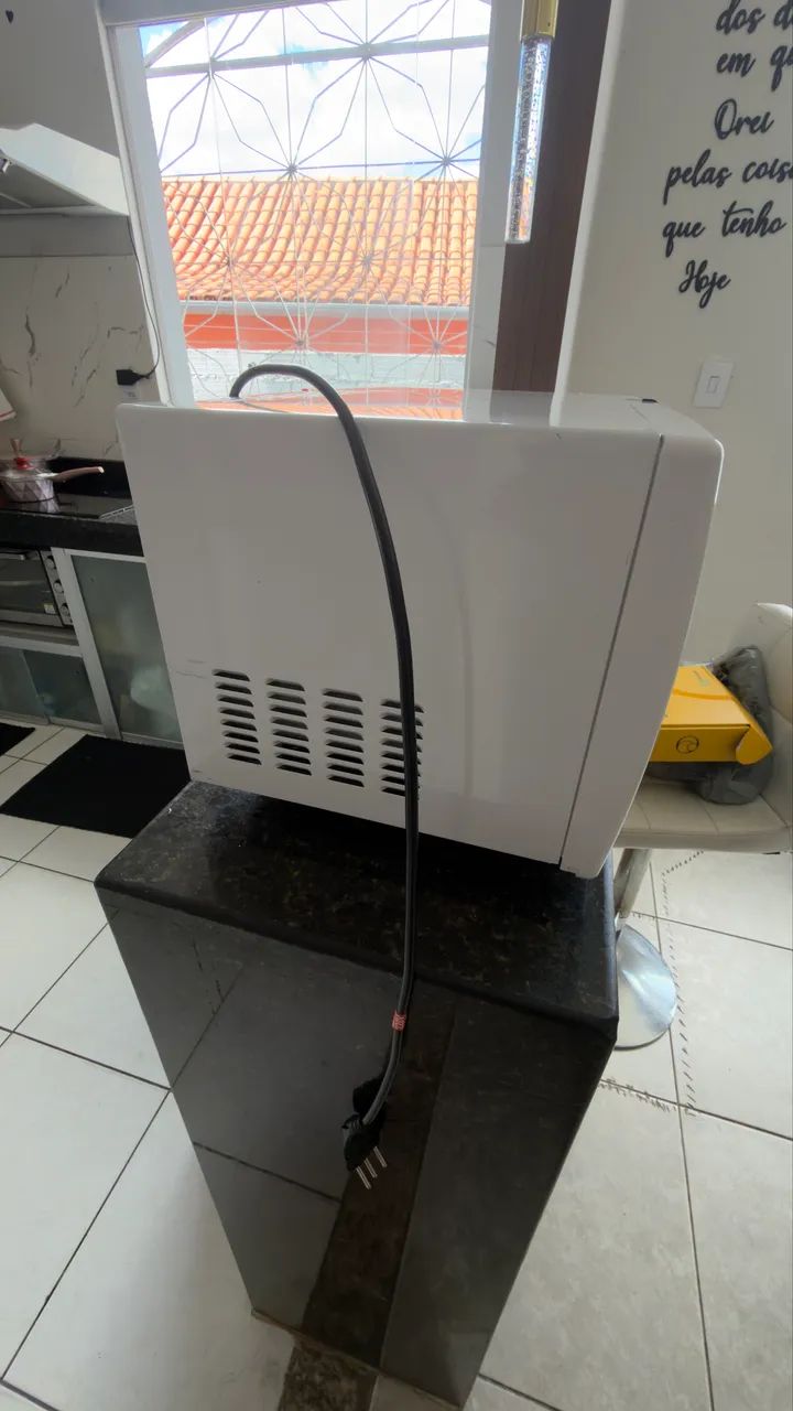 Microondas 20Litros 220v - Foto 3