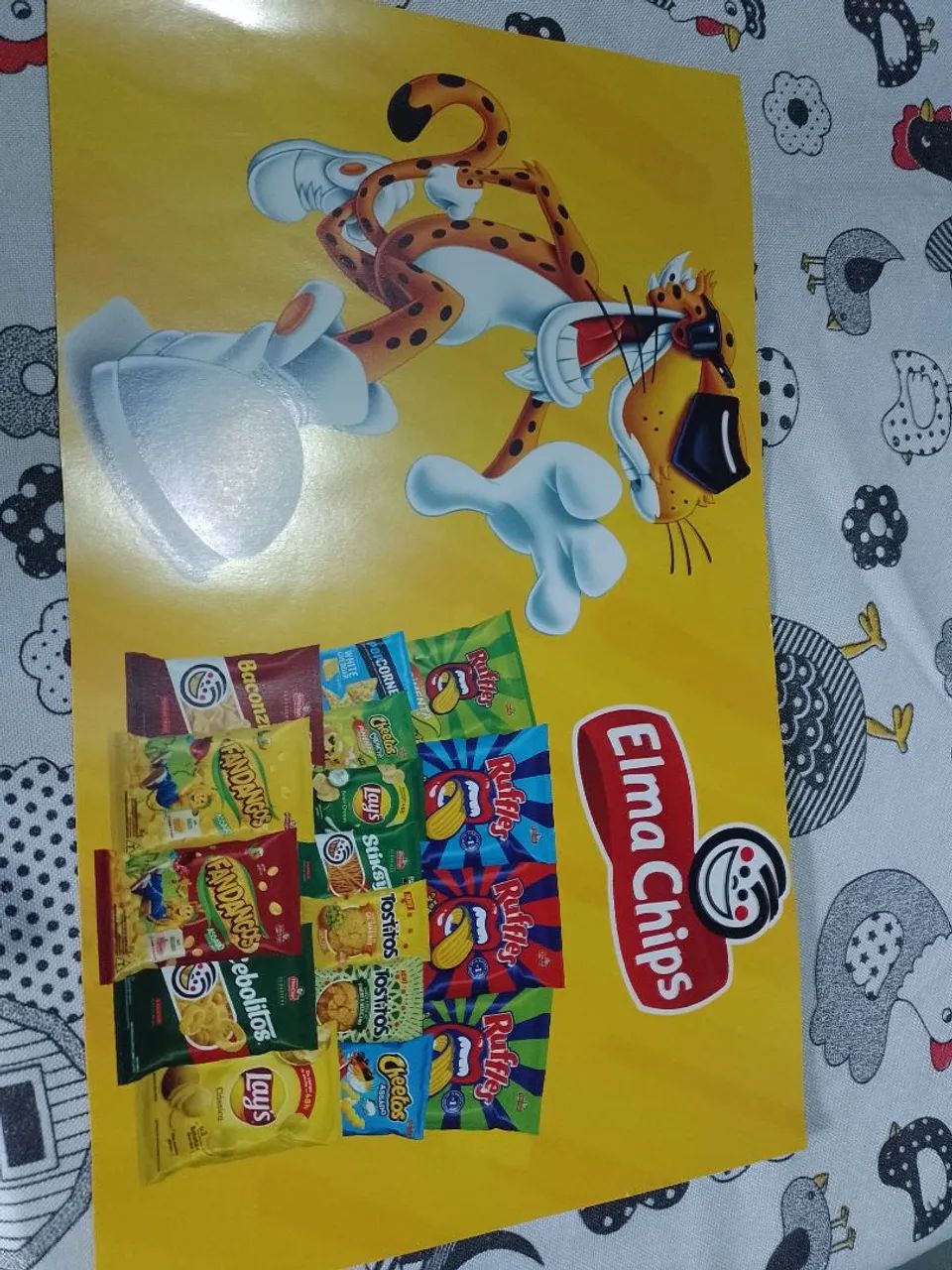 Embalagem e figurinhas dos anos 90 e 2000 nostalgia 