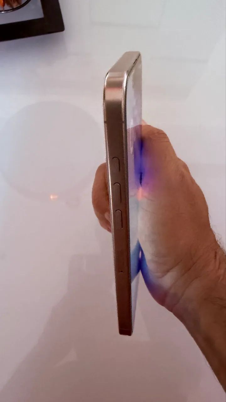 Vendo iPhone 16 Pro Max - Titânio Natural | 256GB - Foto 5