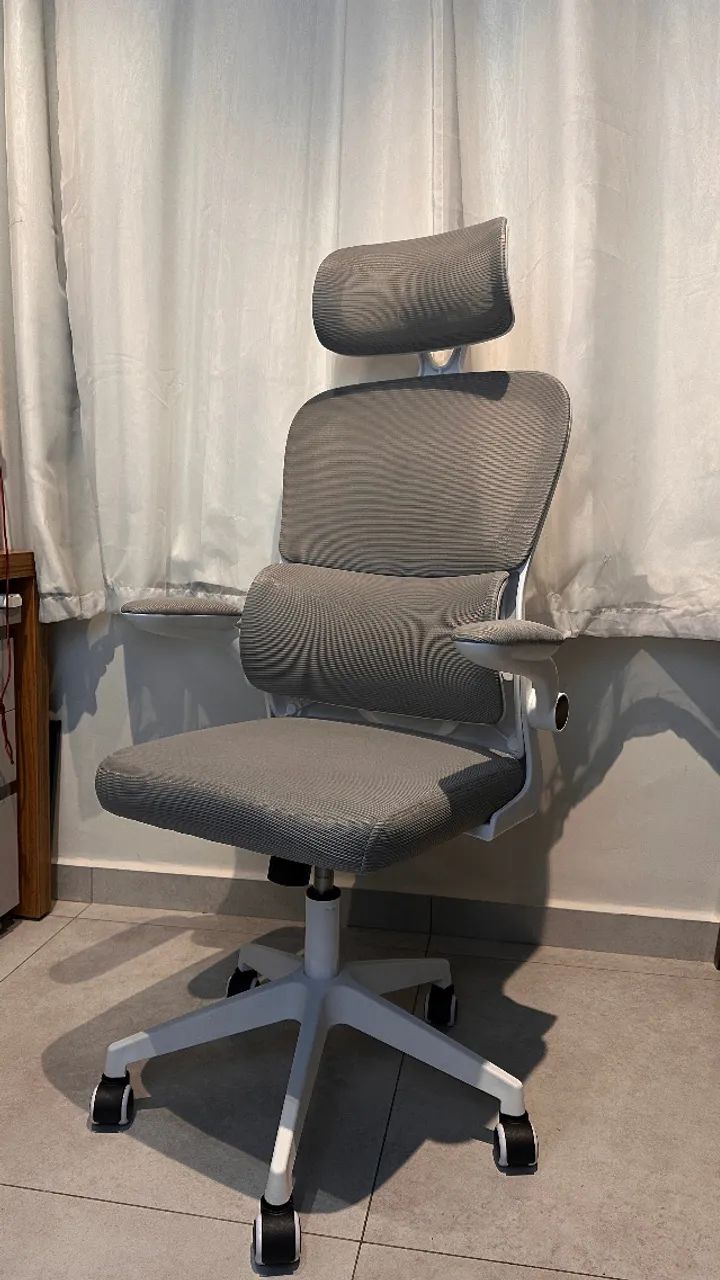 Cadeira de escritório ergonômica. 
