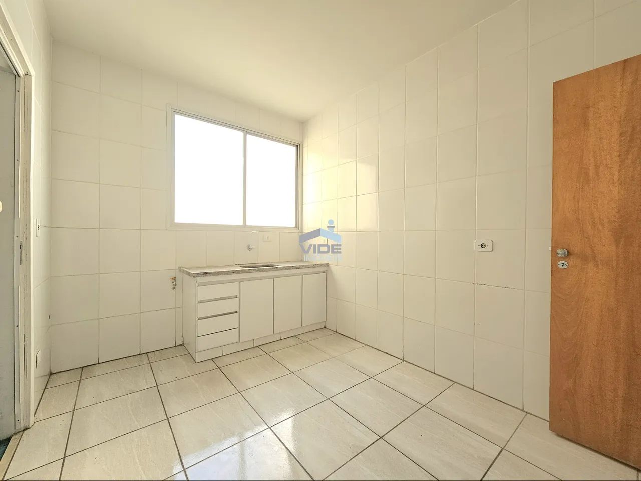 APARTAMENTO PARA ALUGAR NO BAIRRO CAMBUI EM CAMPINAS, UM QUARTO, COZINHA COM GABINETE , LI - Foto 12