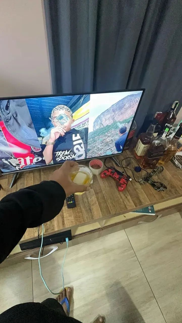Videogame ps4 pro  - Foto 2