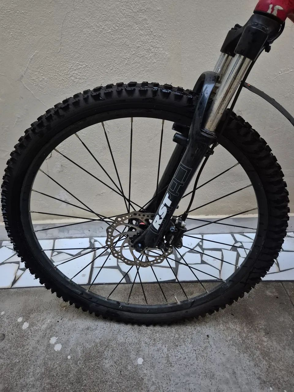 Bicicleta aro 26 KHS - Foto 3