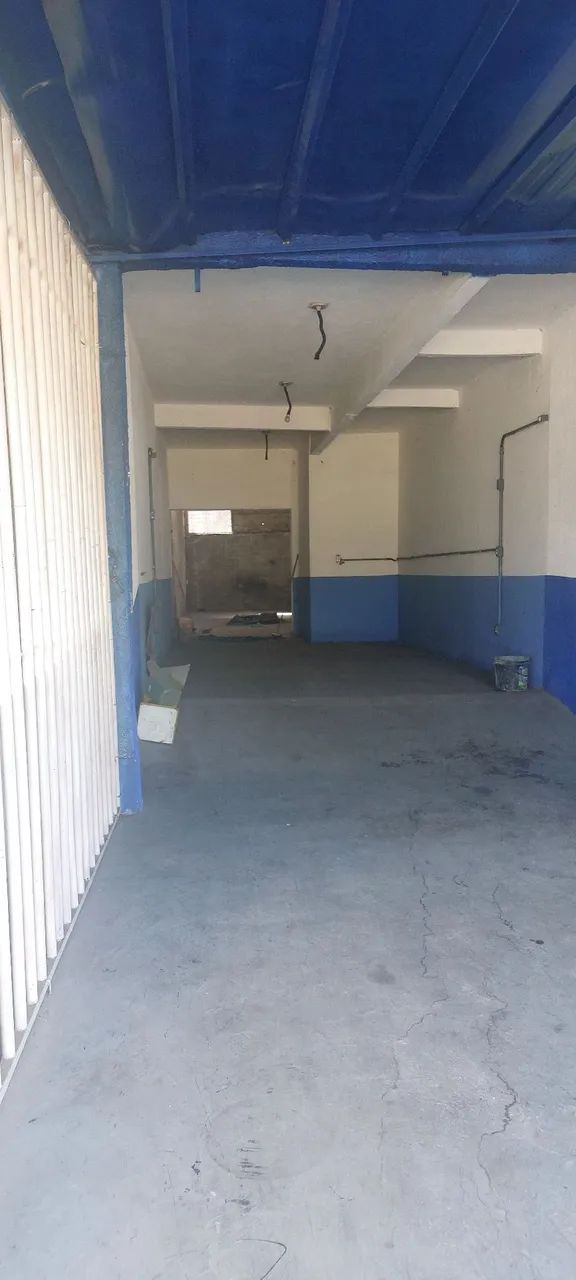 ALUGA-SE SALA COMERCIAL - AV PEDRO LUDOVICO, PARQUE OESTE INDUSTRIAL