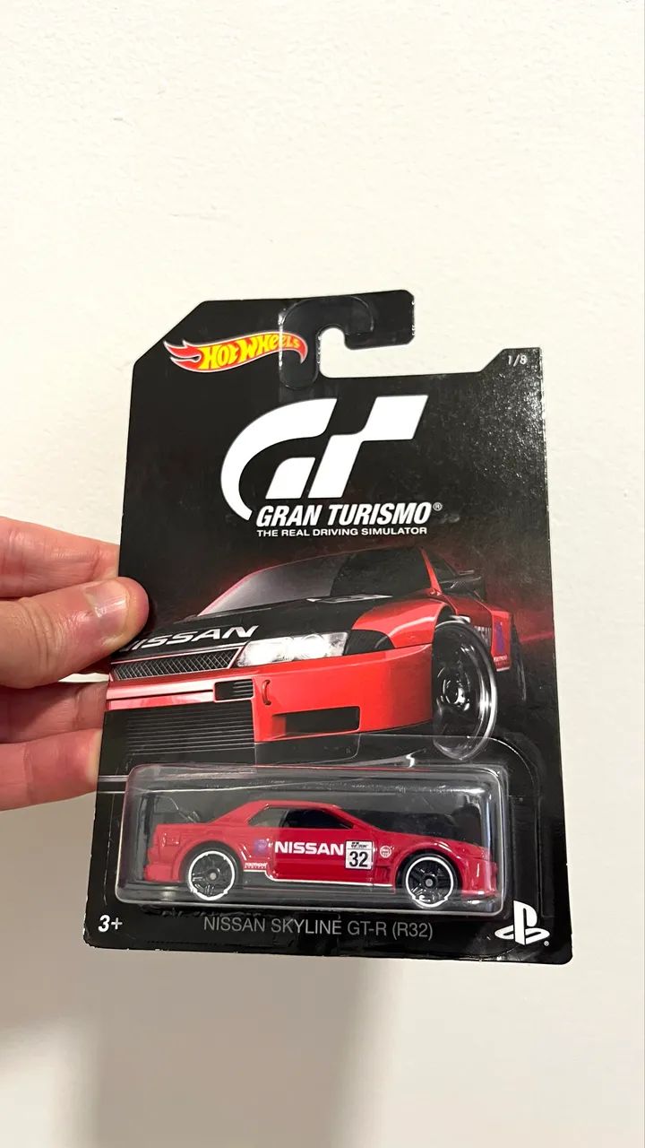 Hot Wheels - Nissan Skyline GTR R32 e R34 - Brinquedos e Jogos