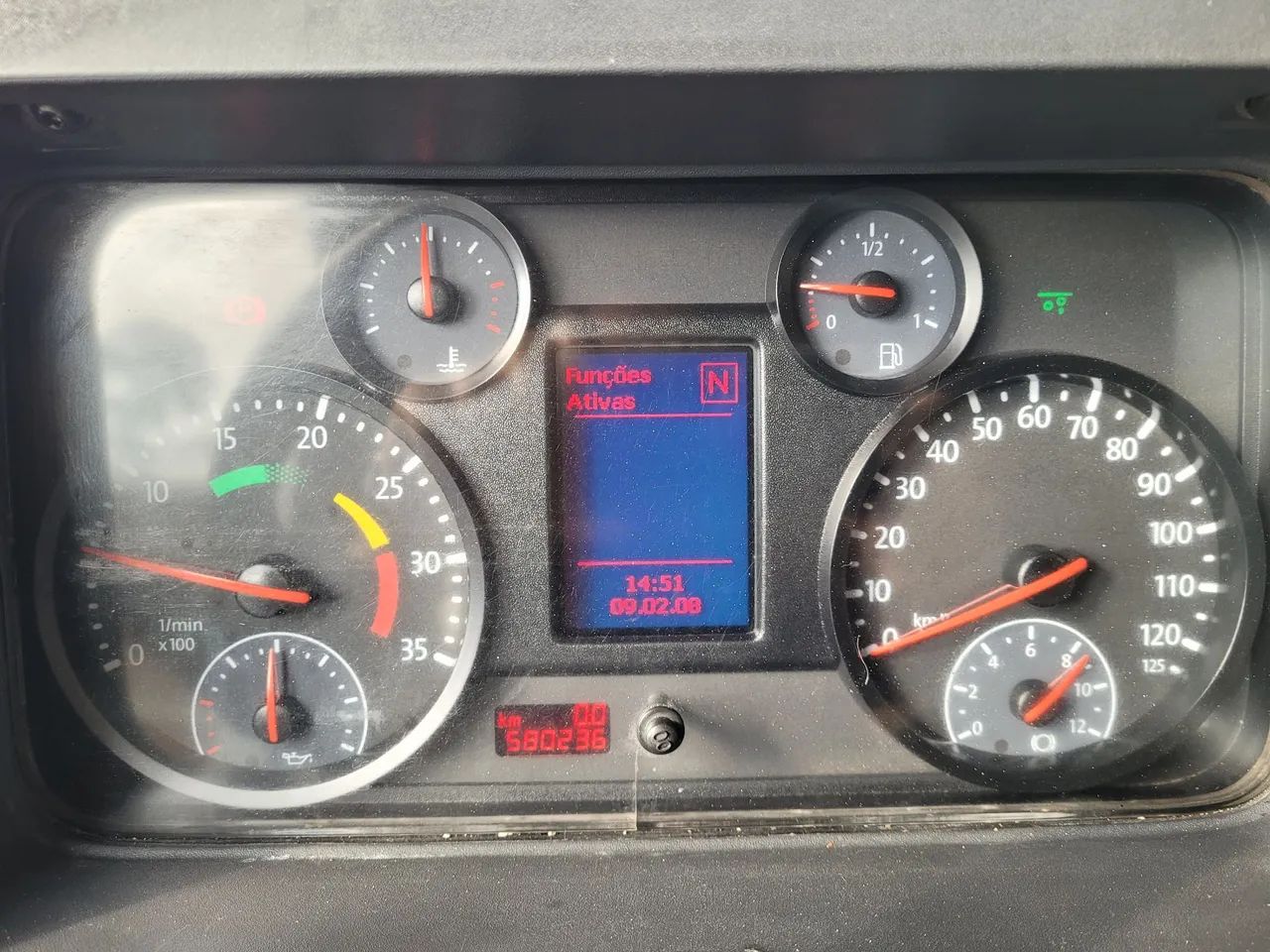 VW 24-280 Bitruck 8×2 2015 Cabine Leito Teto Alto | V-Tronic 6 Marchas - Foto 9