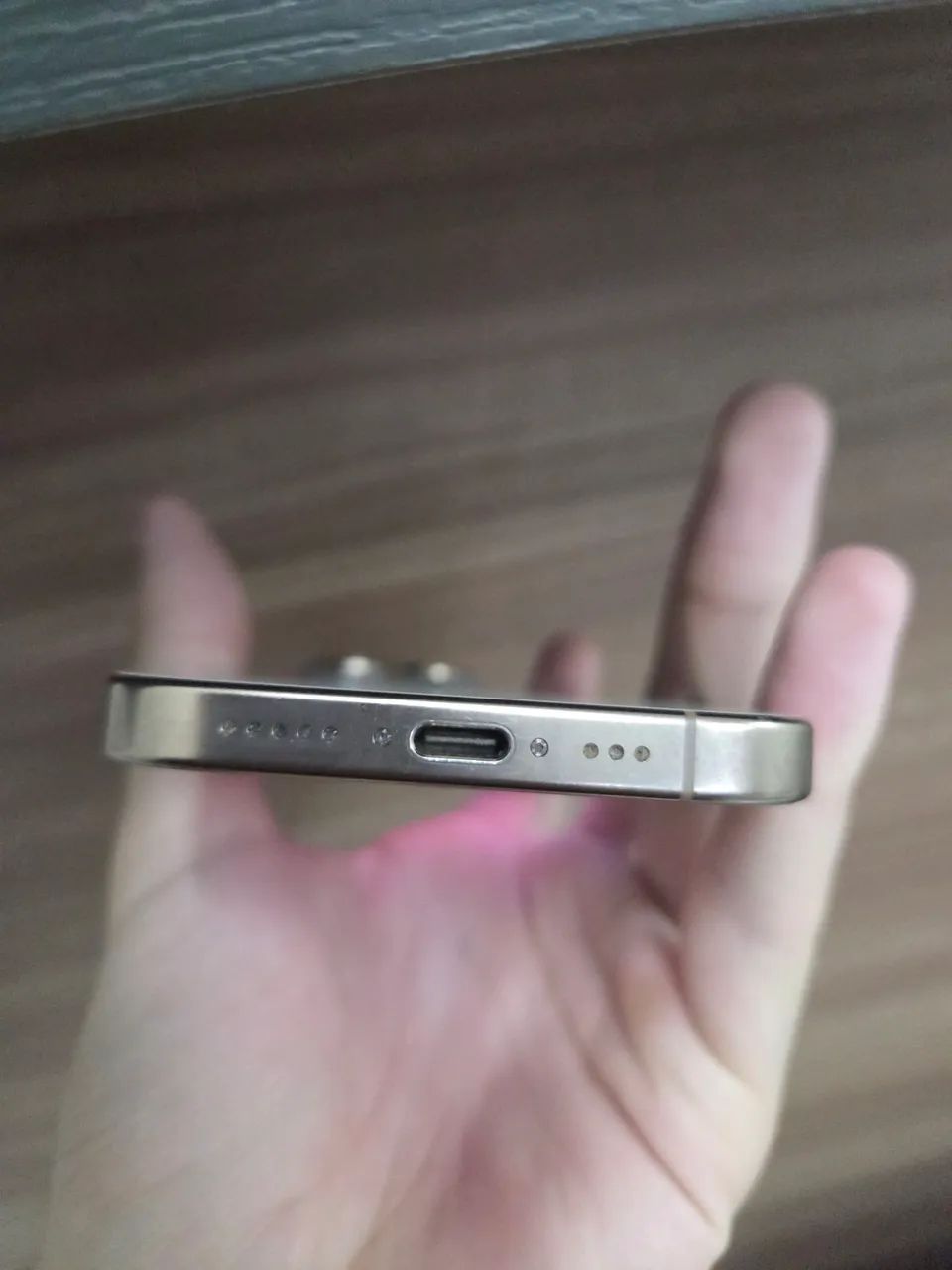 Iphone 16 pro  - Foto 5