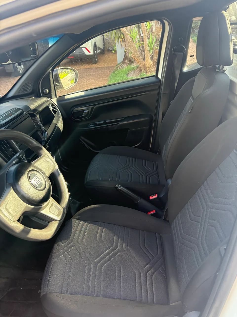 Fiat Strada Endurance 1.4 Flex 8V CS Plus 2022 - Foto 3