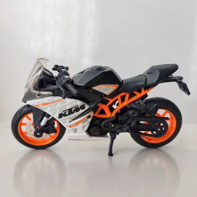 Moto Maisto 1:18 - KTM RC 390 - Foto 5