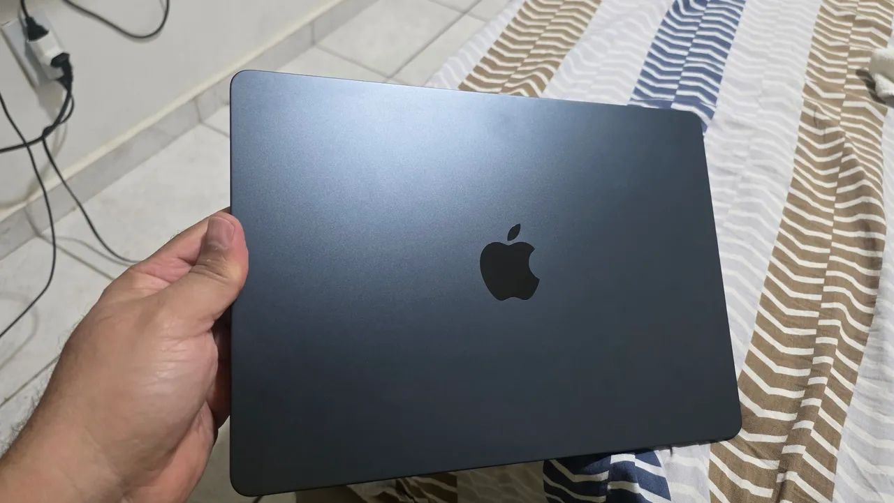MacBook Air M5 512/16 13,6" + capa + brindes  - Foto 2