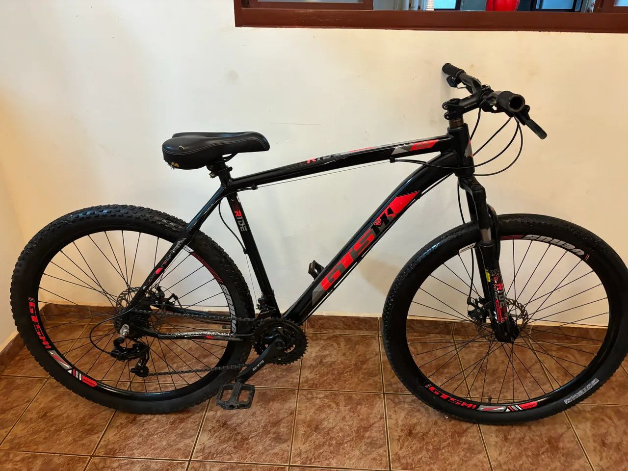 icicleta GTS M1 aro 29 usada - Foto 2