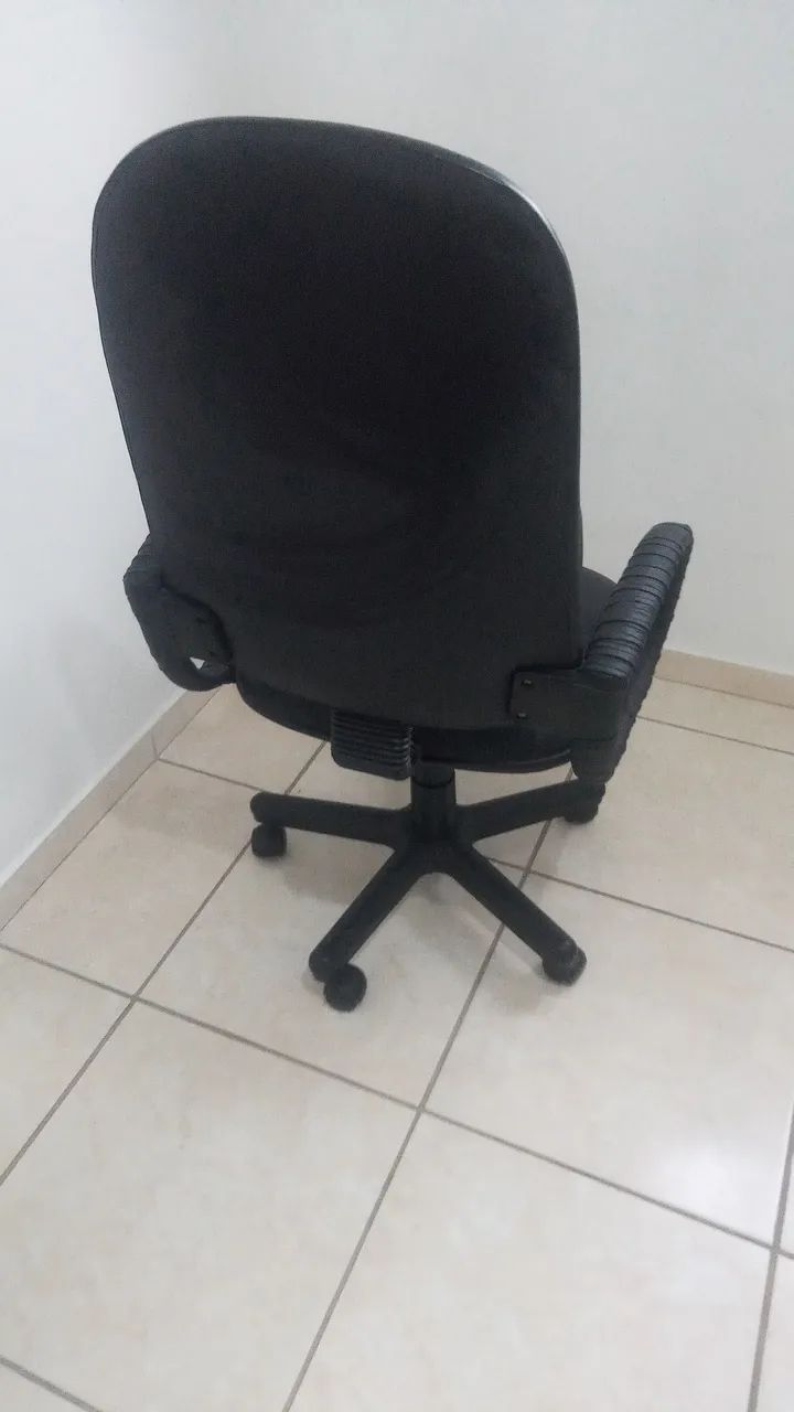 Cadeira de Escritório  - Foto 3