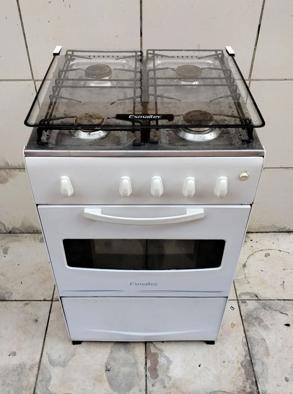 Fogão Esmaltec 4b em ótimo estado  - Foto 4