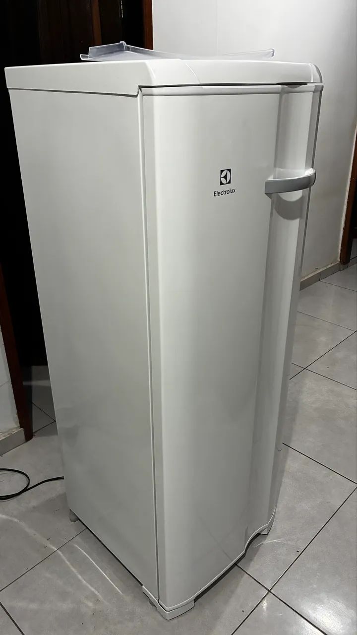Freezer Electrolux 197L 