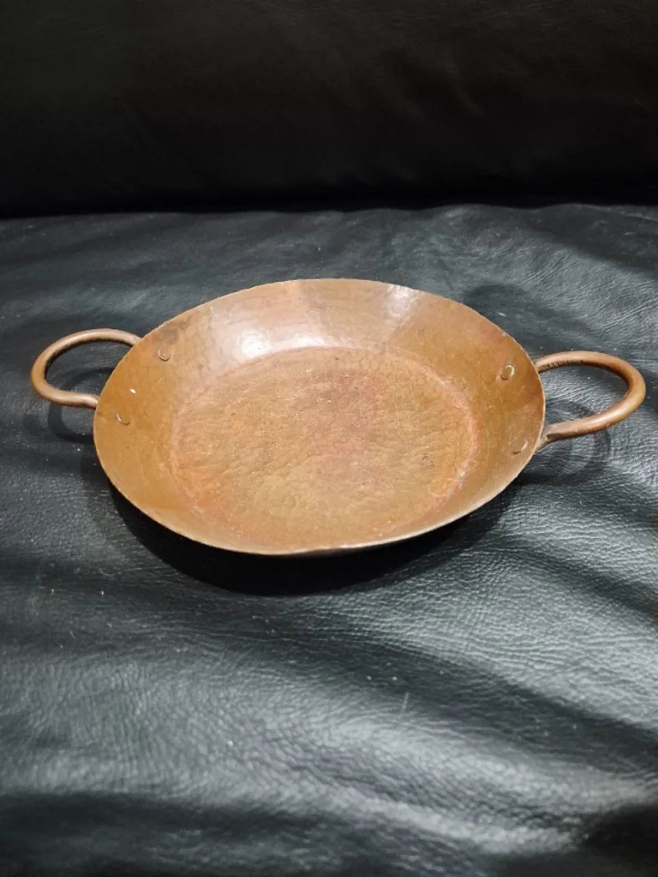 Panela Frigideira de Cobre Martelado 33cm Vintage - Paellera / Travessa Artesanal - Foto 2