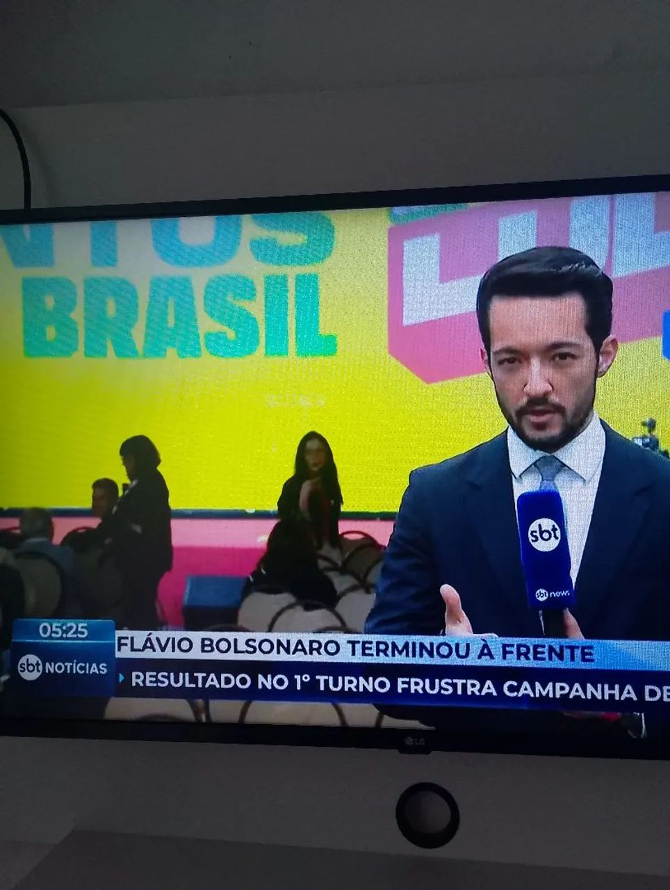 TV LG 43 polegadas weboos completa funcionando perfeitamente  - Foto 3