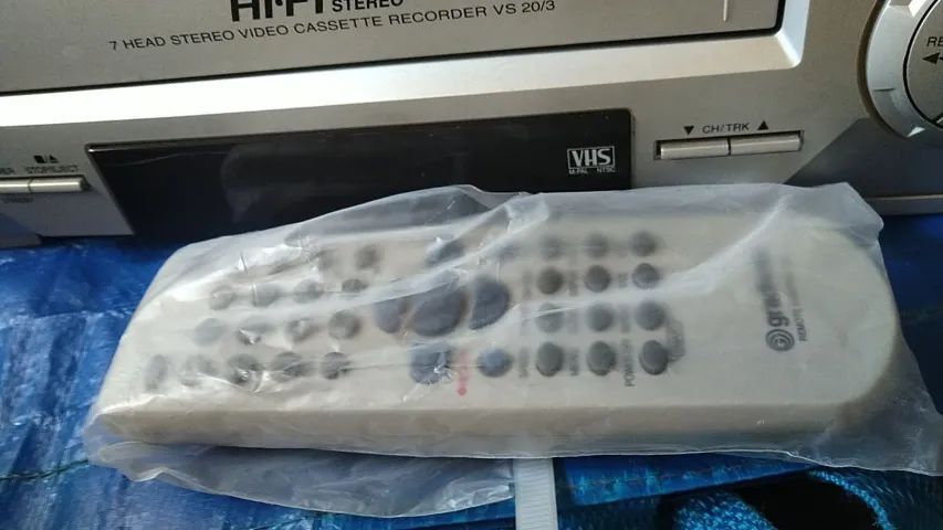 Video Cassette Gradiente 7 Cabeças Stereo VS 20/3 - Foto 2