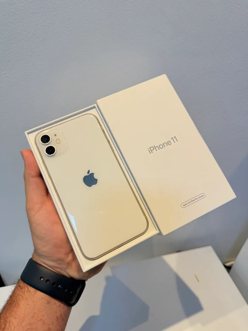 IPhone 11 128 GB BRANCO COM CAIXA - Foto 2