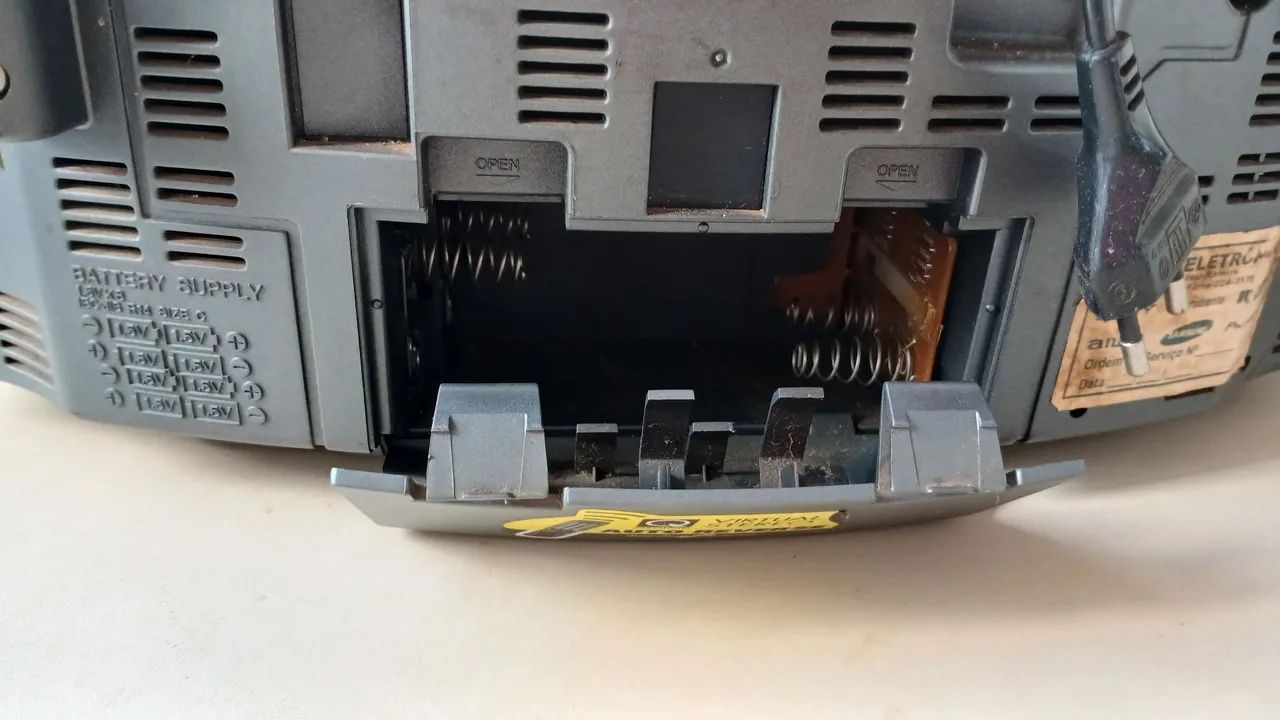Aparelho de som microsistem CD fita e rádios  - Foto 4