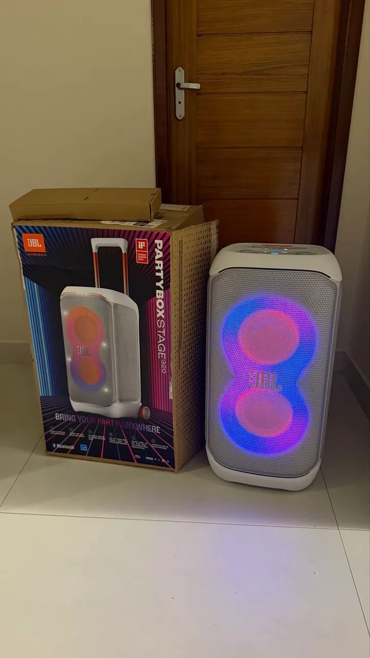 Jbl PartyBox stage 320 na caixa - Foto 2