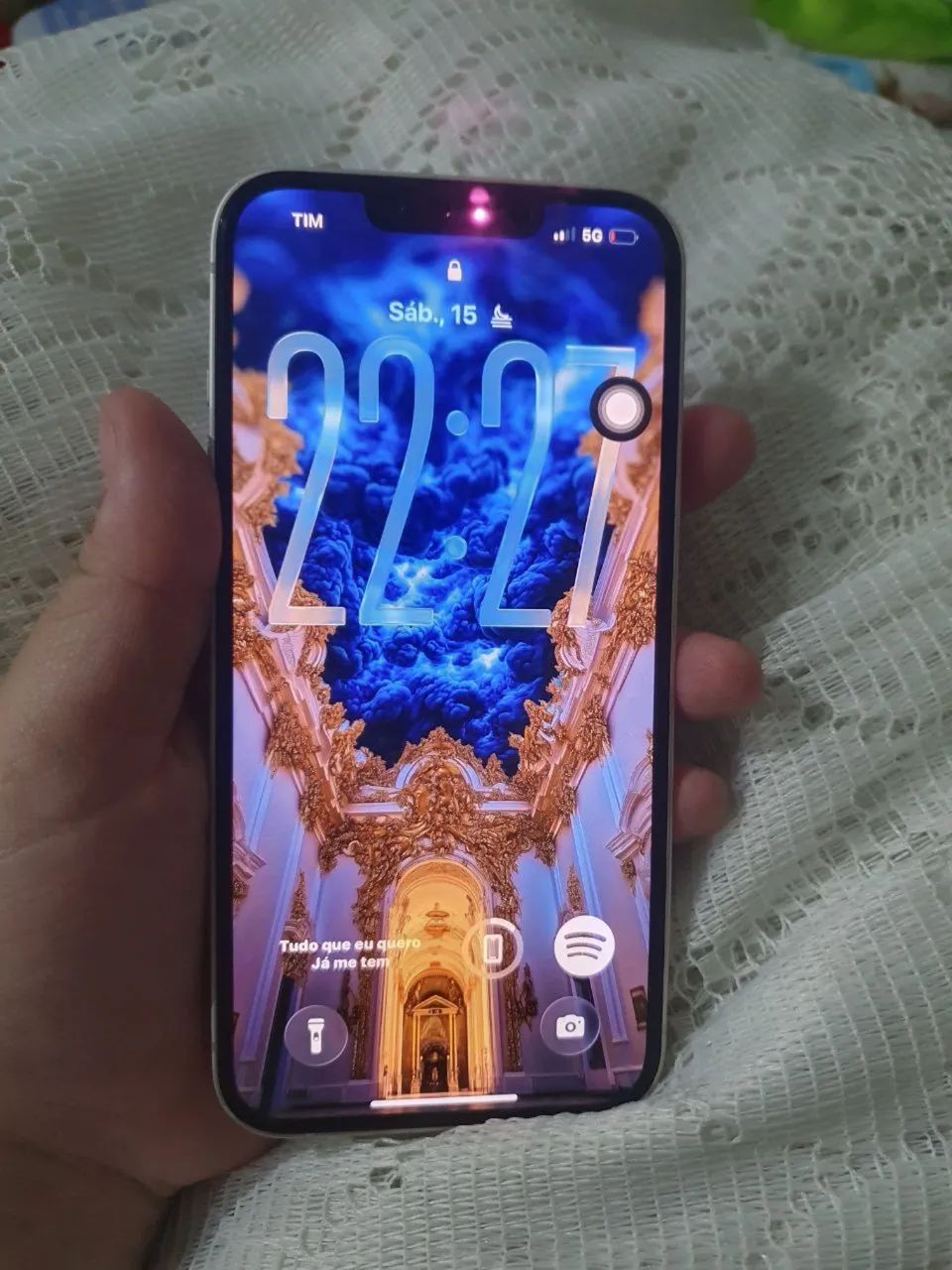 iPhone 14