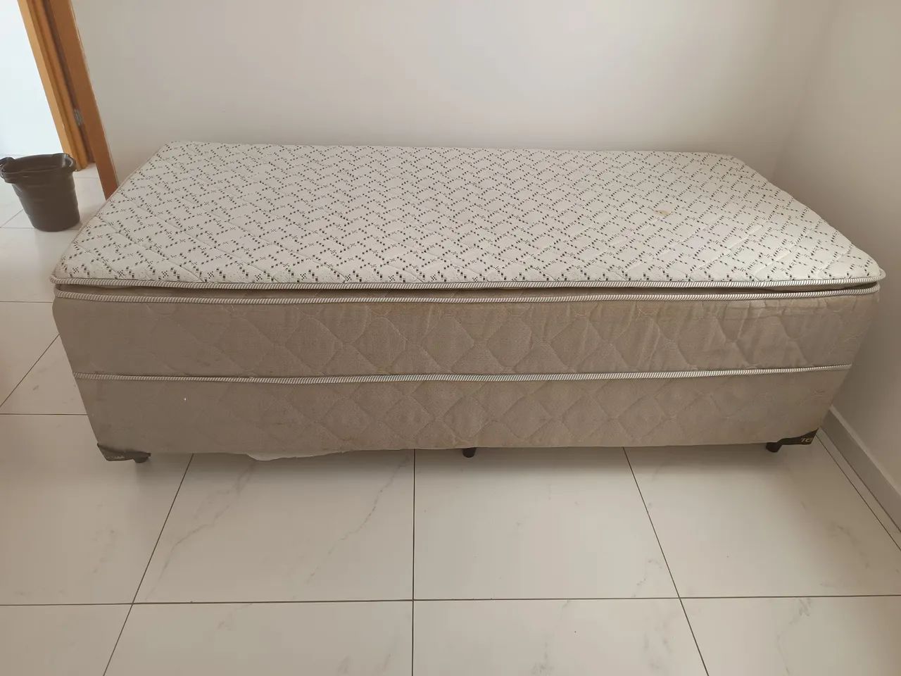 Cama solteiro
