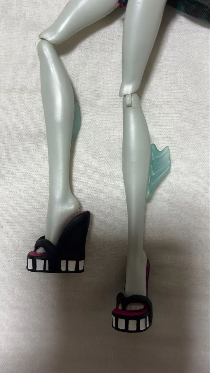 Sapato boneca lagoona basica 3d monster high - Foto 3