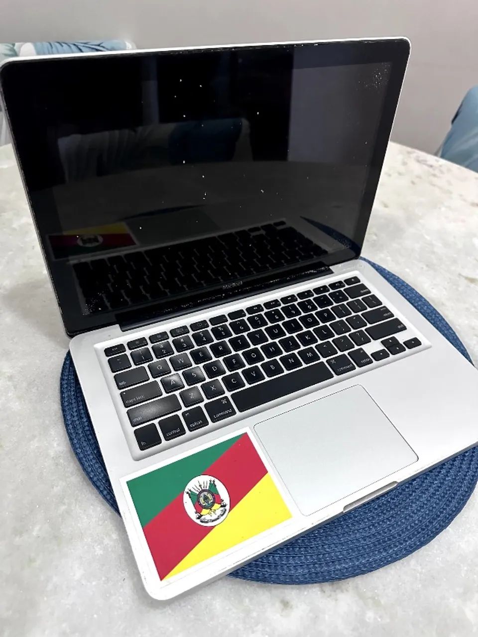 Macbook 2008 - Retirada de peças