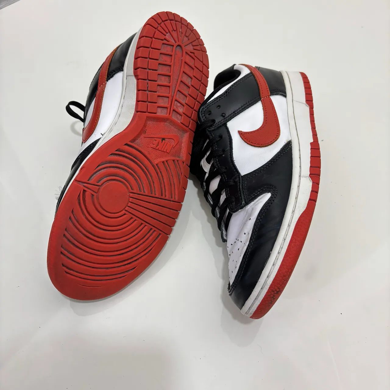 Tênis Nike Dunk Low White Dragon Red Black - Foto 4