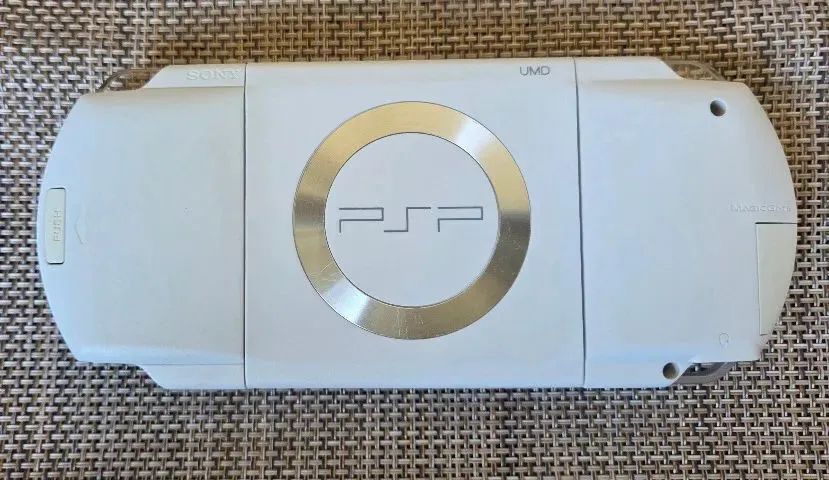 PSP 1000 Fat Ceramic White Japonês destravad0 - Foto 3