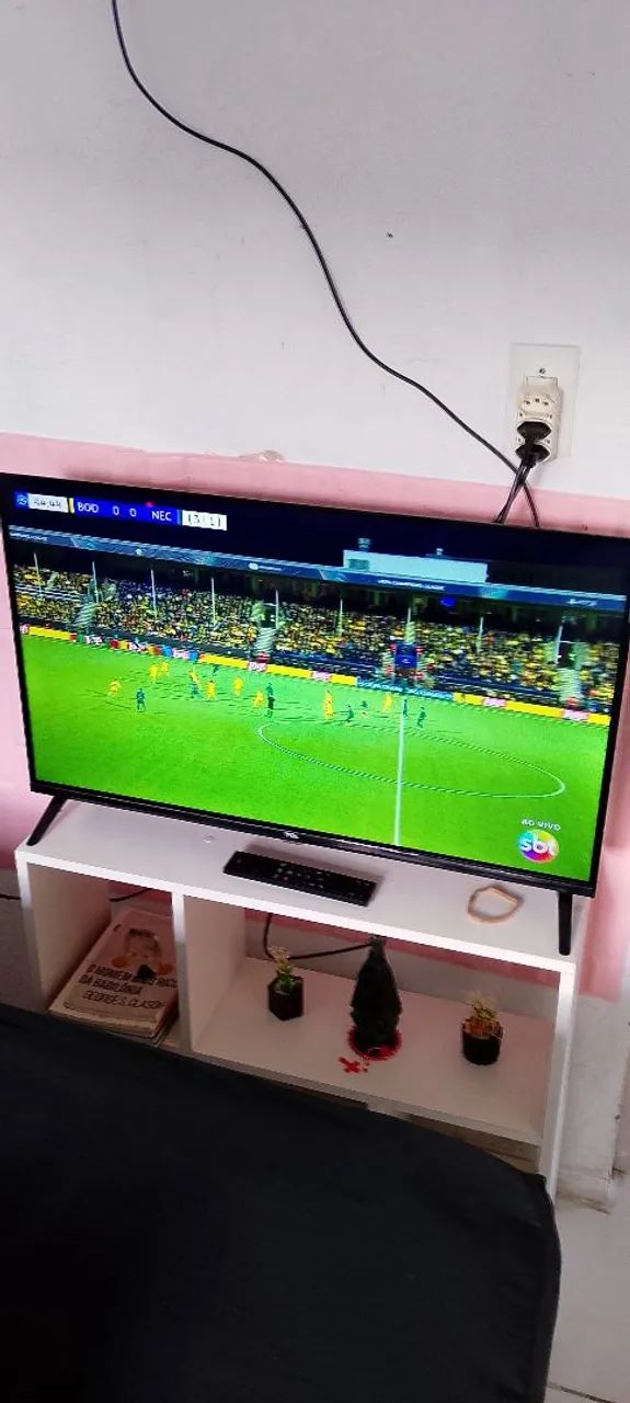 TV 32 polegadas Smart Qled Full HD Google TV Tcl