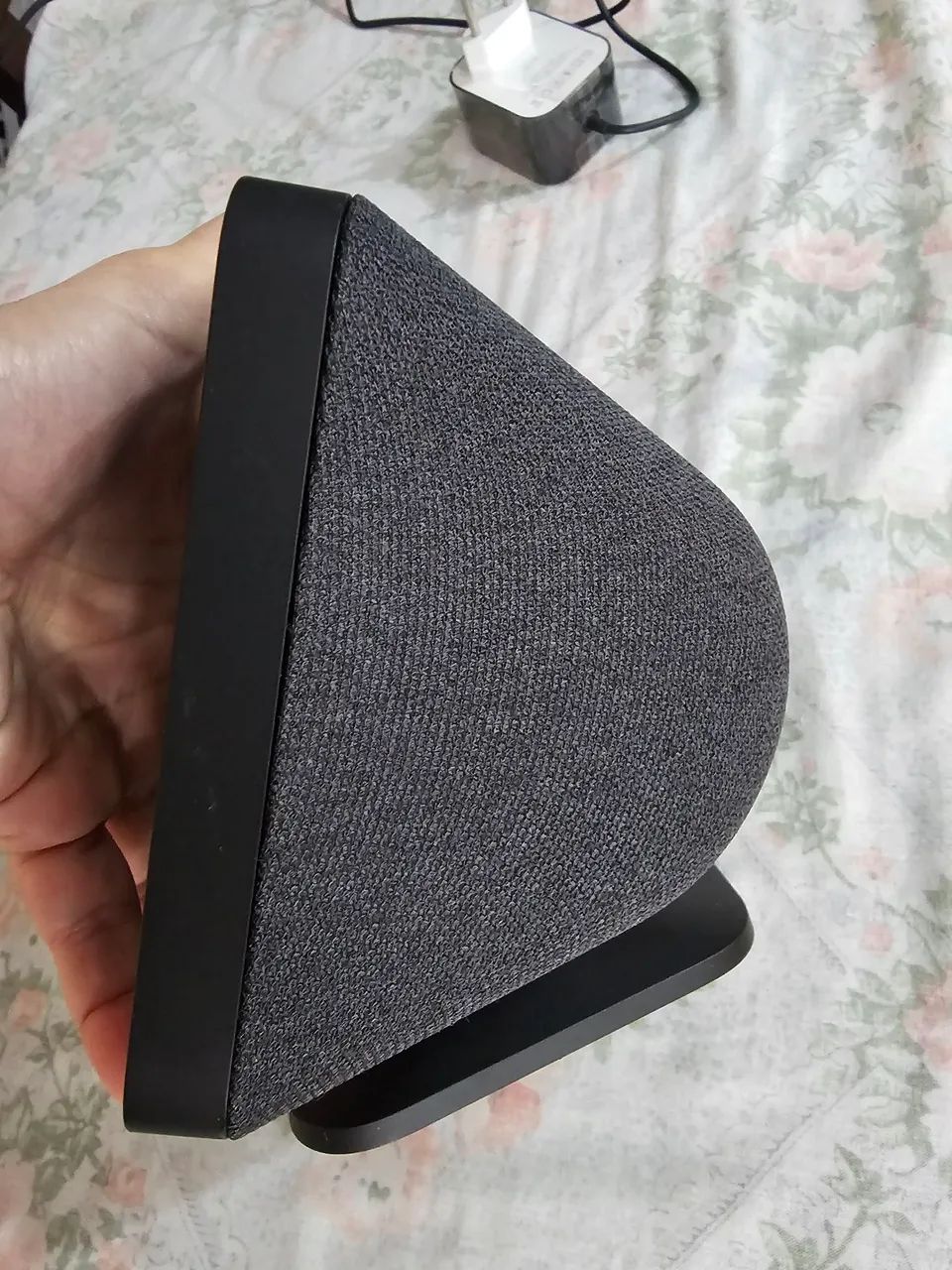 Echo Show Alexa 8 polegadas 1 geração IMPECÁVEL com suporte original e película - Foto 3