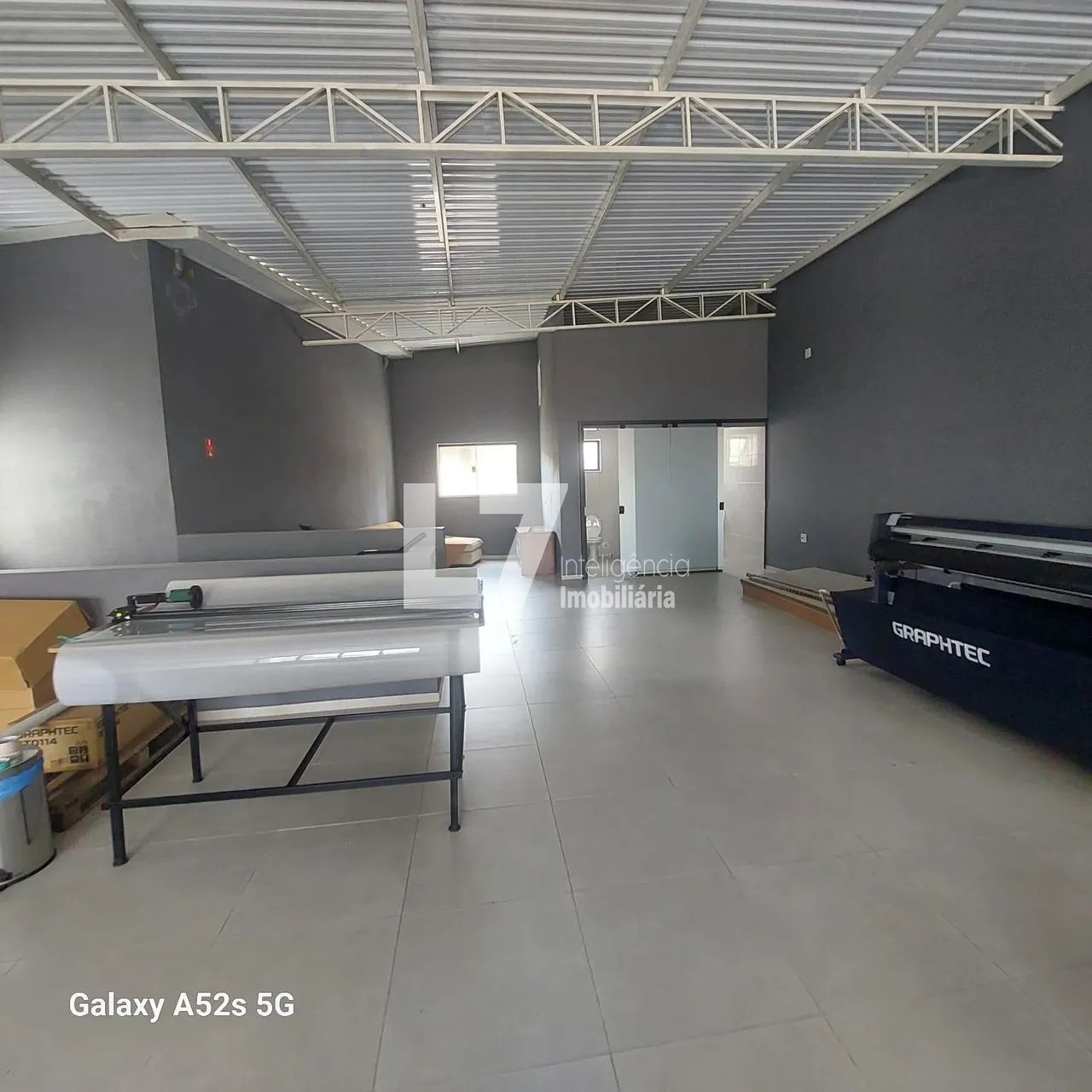 Barração Novo a Venda no Cambuí - Foto 5