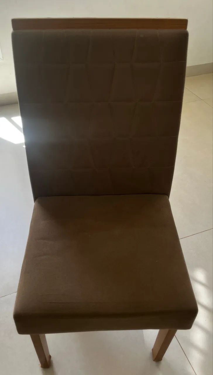 Conjunto Sala de Jantar com mesa, tampo em vidro e 6 cadeiras  - Foto 5