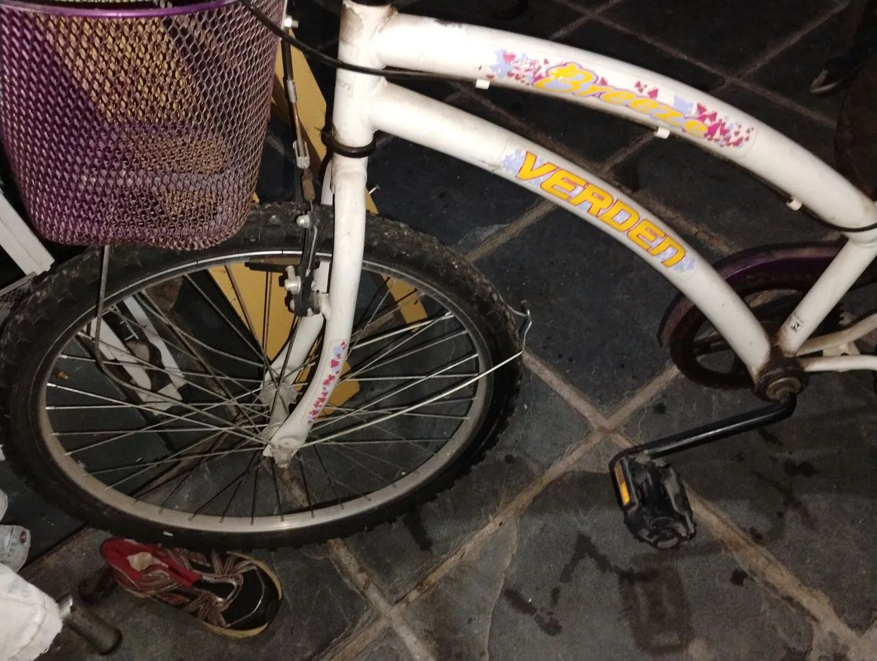 Bicicleta aro 26 com cestinha e garupa - Foto 2